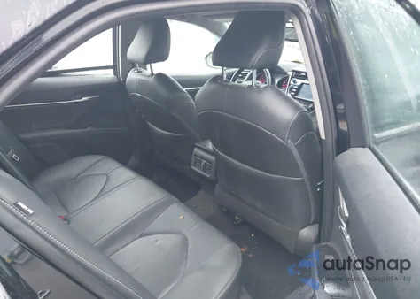 2018 Toyota Camry Xse z USA, uszkodzony, nr VIN 4T1B61HK2JU042257